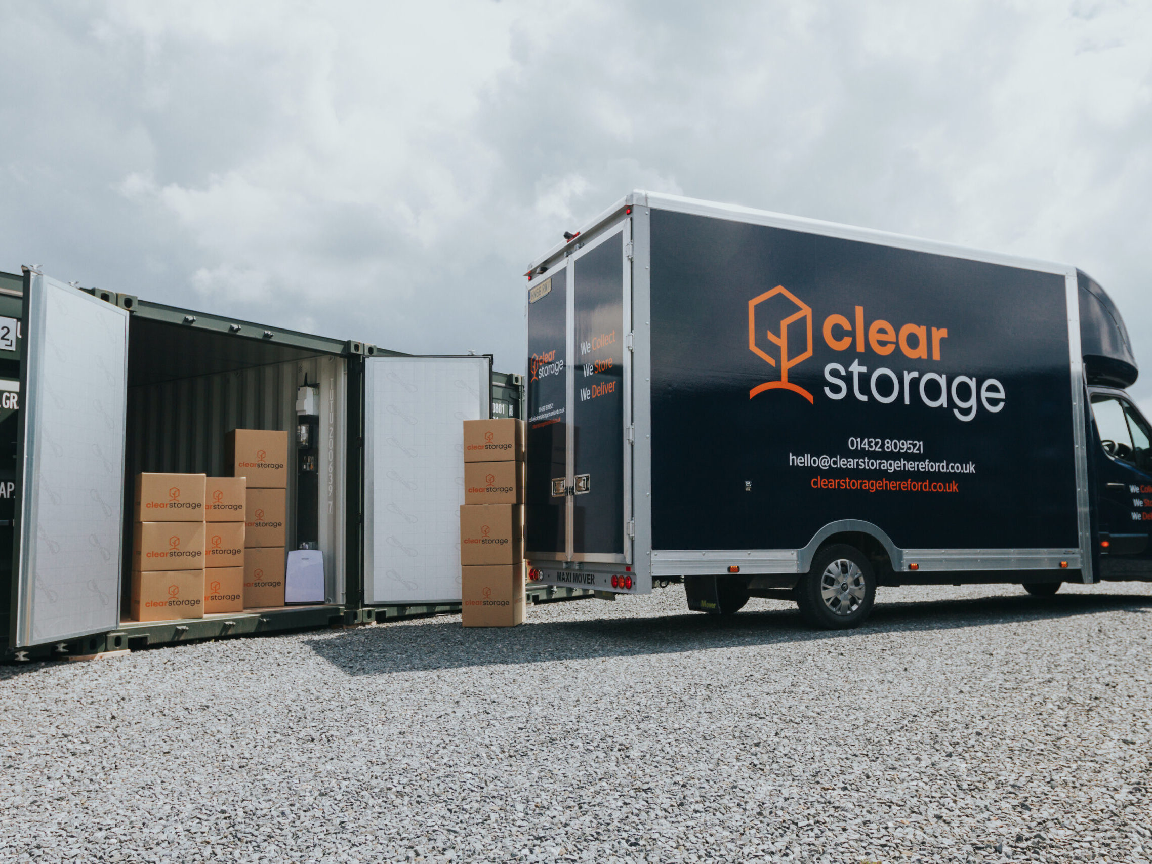 Clear-Storage-Van-scaled-aspect-ratio-580-435